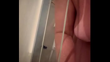 Come take a bath with your stepaunt