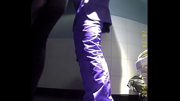 Guy fucking his date from in public toilet on hidden cam