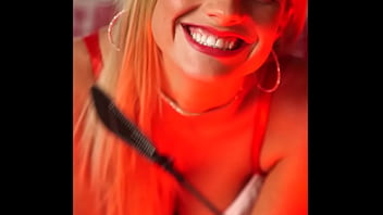 Vous avez envie de me voir recevoir mon gros cadeau de noël alors