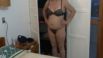 On the beach i record my stepmother getting dressed after fucking