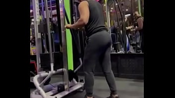 Cambiando para ustedes y tú me ayudarías con la barra desde atrás