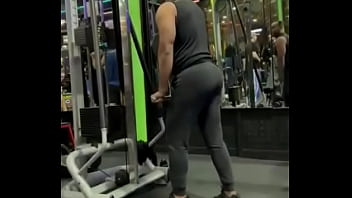 Cambiando para ustedes y tú me ayudarías con la barra desde atrás