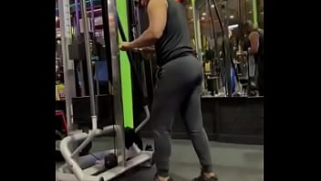 Cambiando para ustedes y tú me ayudarías con la barra desde atrás