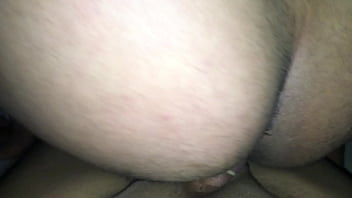 Dando Pro Carinha Do Grindr thumbnail