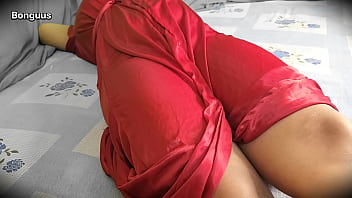 Giving body massage to my step sister in law accidentally touched her pussy then this happen