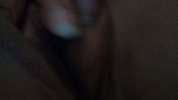 Sexy milf gets a fingering before workout