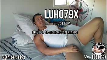Jalandome El Guevo Mientras Veo Porno Gay En La Cama thumbnail