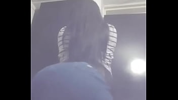 Ella tiene tremendo culote