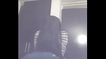 Ella Tiene Tremendo Culote thumbnail