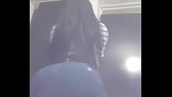 Ella tiene tremendo culote