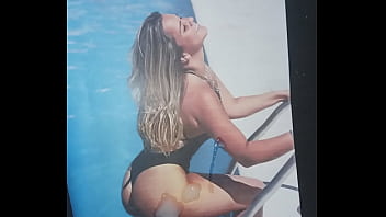 Para la putita de celeste l