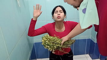Los métodos de los brujos desconocidos cada vez es diferente de rodillas en la ducha preñada satisfecha Los métodos de los brujos desconocidos cada vez es diferente de rodillas en la ducha preñada satisfecha