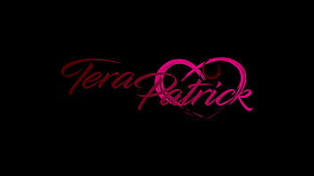 Smoking hot blonde lexi marie rides two sausages until she cums hard