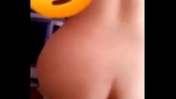 Que rico culo tiene mi vieja