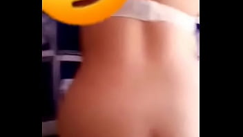 Que rico culo tiene mi vieja