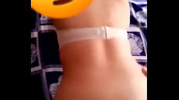 Que rico culo tiene mi vieja Que rico culo tiene mi vieja