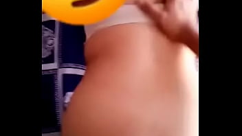 Que rico culo tiene mi vieja