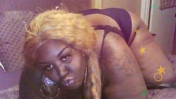 Headassassin soaking em ballz