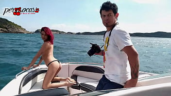 Bastidores e ensaios em alto mar