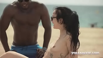 Interracial threeway for new cummer alessa savage