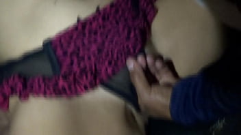 Chica guapa que compra en waltmar toreo cdmx le gusta que le metan los dedos y la deduzcan Chica guapa que compra en waltmar toreo cdmx le gusta que le metan los dedos y la deduzcan
