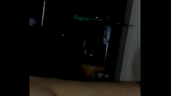 Punheta no banheiro e no sofa