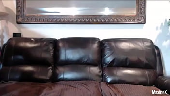 Maxine x vibes her clit & dildo fucks her slit during webcam show