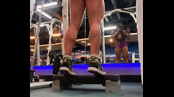 Ensinando a treinar panturrilha mas acabei mostrando outra coisa…