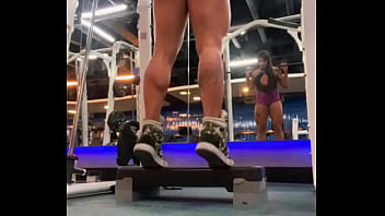 Ensinando a treinar panturrilha mas acabei mostrando outra coisa…