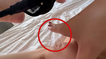 Amateur babe masturbate pussy