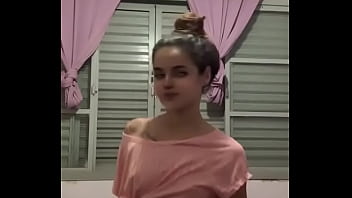 Deraah novinha 18 sabe ser safada