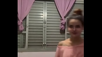 Deraah novinha 18 sabe ser safada