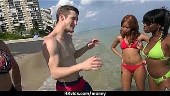 Amateur girl accepts cash for sex from stranger 27