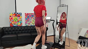 Treadmill chubby girl exersice short tights big ass complete