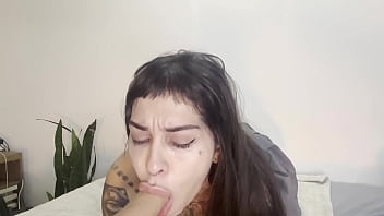 Free sloppy deepthroat with tears all the way inside