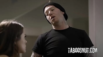 Sexy babe getting double penetrated by boyfriend and his friend for a ransom scheme