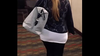 Big ass wide hips redhead on a stroll c33bdogg