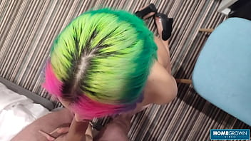 Roxy lips bends over to welcome lil endi massive cock