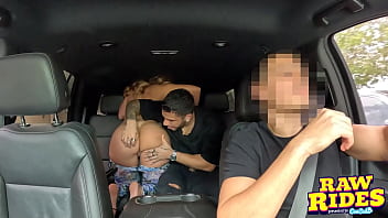 Pawg aussie milf gets fucked and has a squirting orgasm in the back seat during ride share