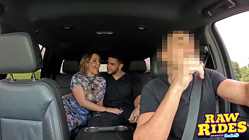 Pawg aussie milf gets fucked and has a squirting orgasm in the back seat during ride share