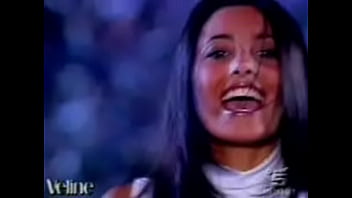 Hot italian beauty shows upskirt as she dances during a performance