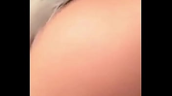 Sexy chick fingering herself