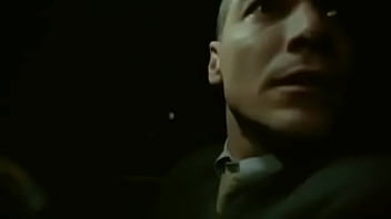 Vídeo de verificación charmless man blur oficcial video