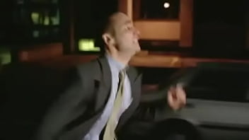 Vídeo de verificación charmless man blur oficcial video