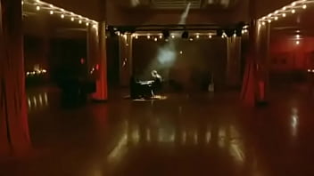 Vídeo de verificación charmless man blur oficcial video