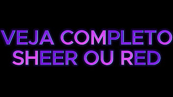 Anão aproveitou da babá