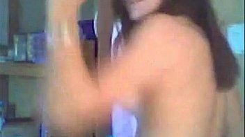 Cam brunette masturbation