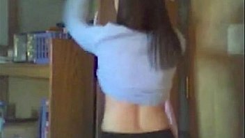 Cam brunette masturbation