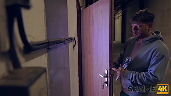 Shame4k mrs boss is masturbating during her lunch break and fucking