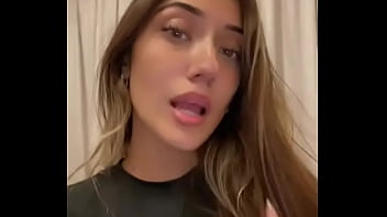 This girls smile will make you go crazy